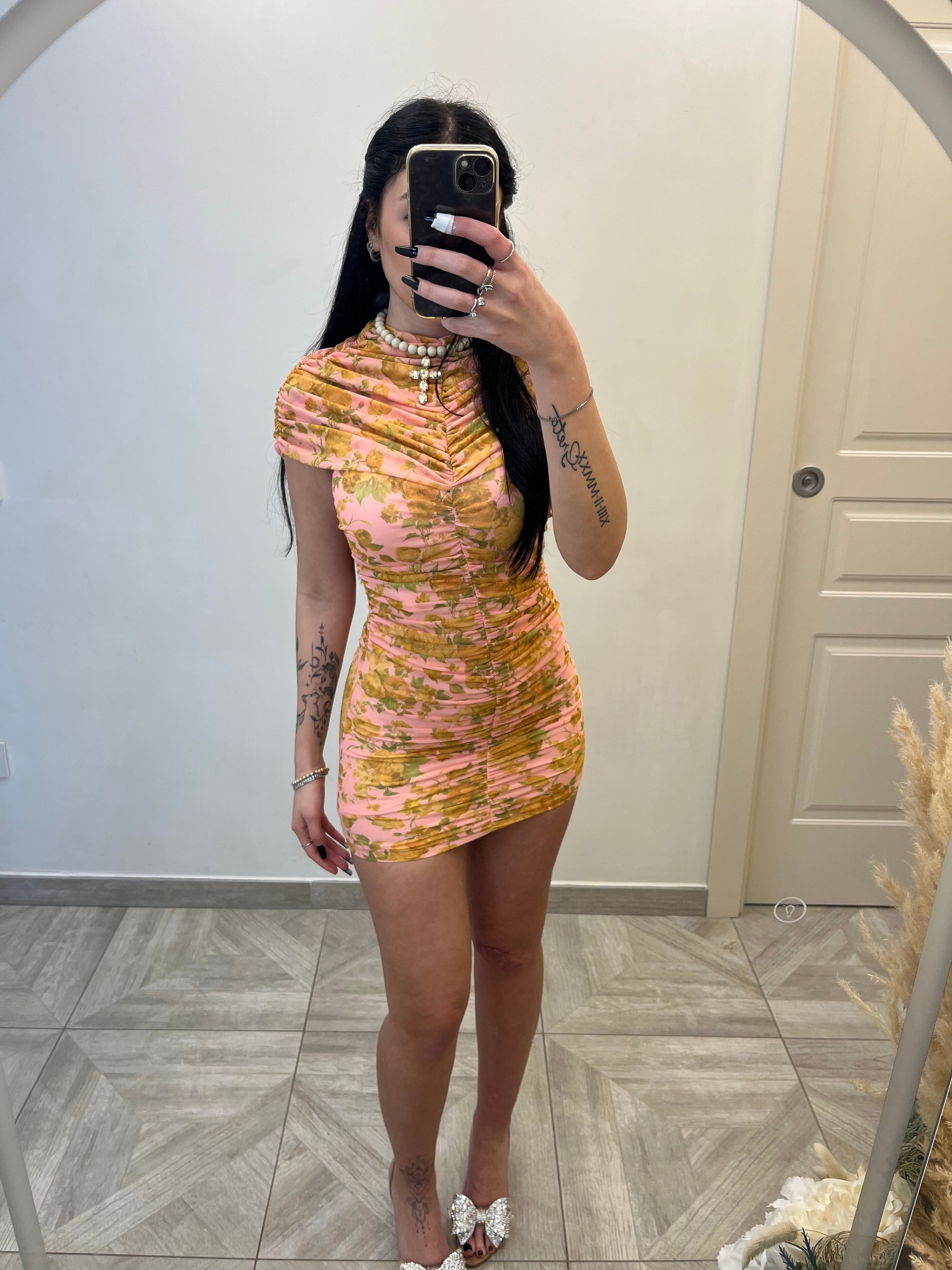 Dress flowers