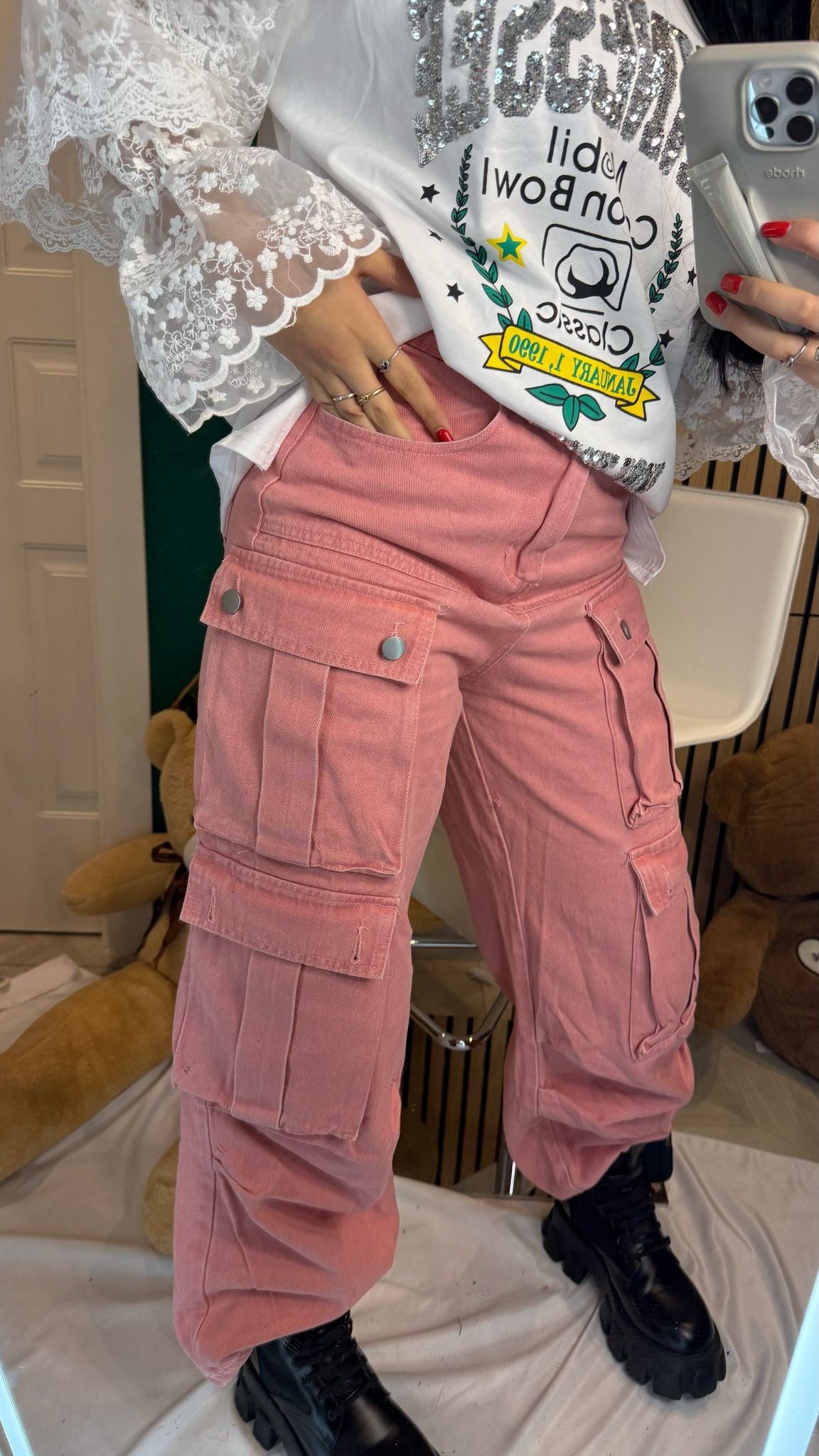 Cargo pink